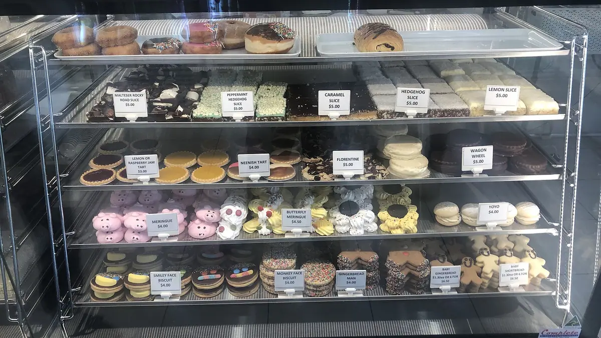 J-Lo's Cobs – bakery in Huthwaite, Sutton-in-Ashfield